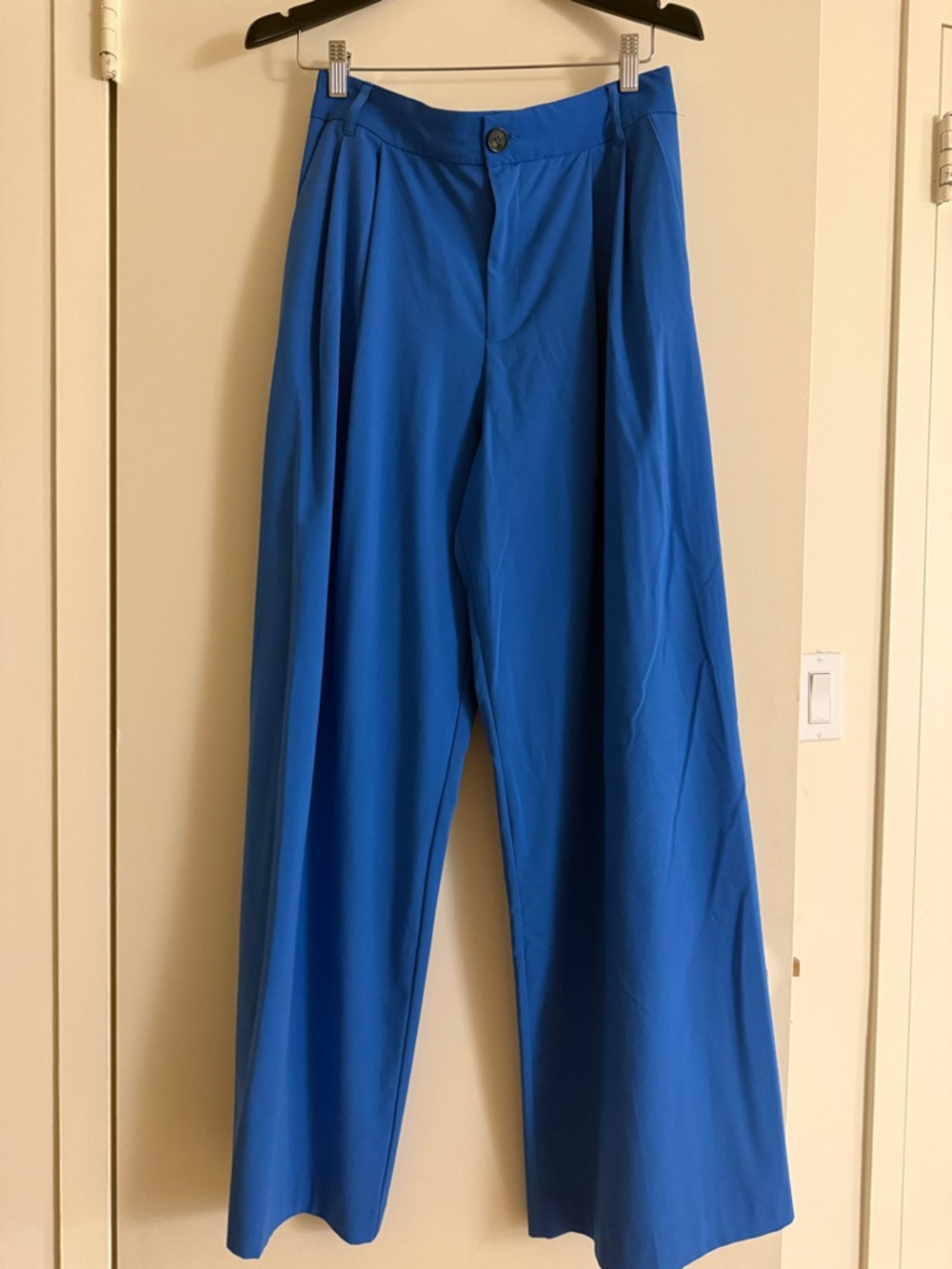 Zara Wide-Leg Trousers in Bright Blue
